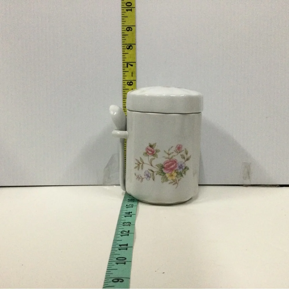 Floral canister 3 pc for bath salts with lid & spoon